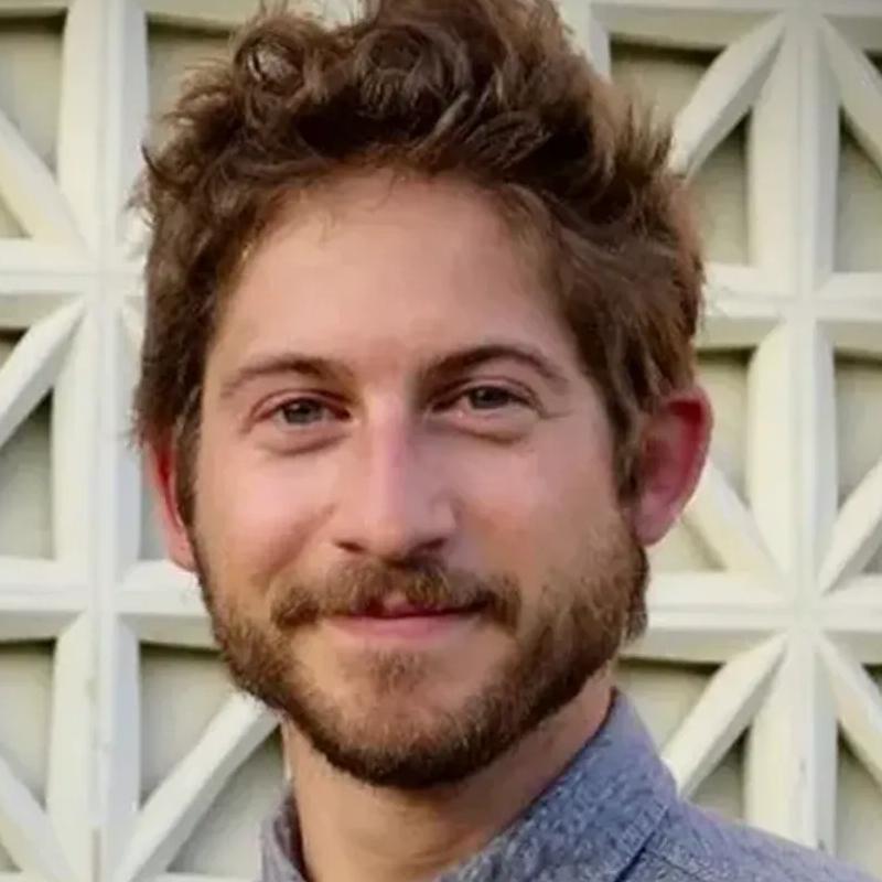Alex D. Linz