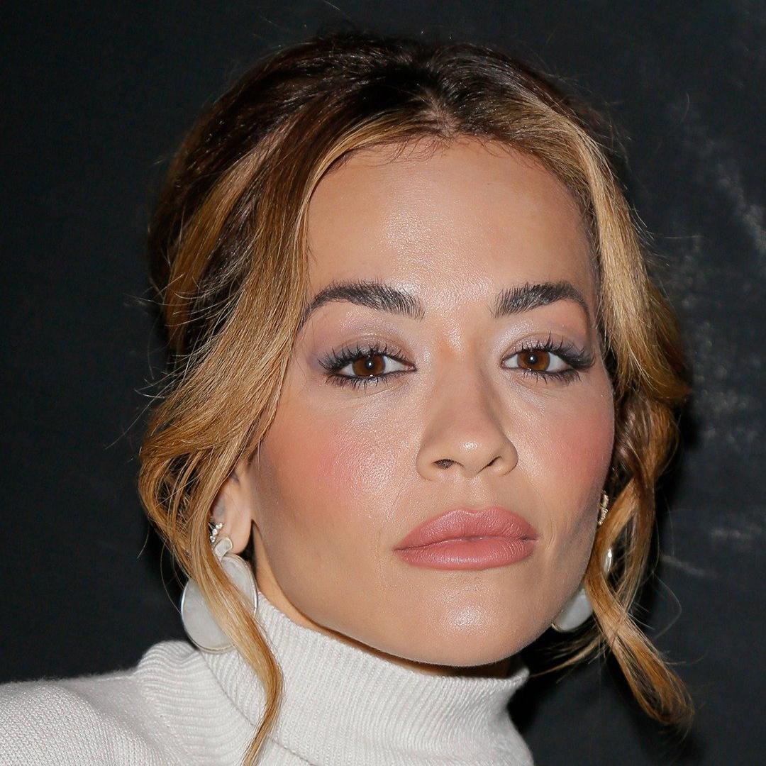 Watch Fifty Shades of Grey (2015) Full Movie Online - Plex