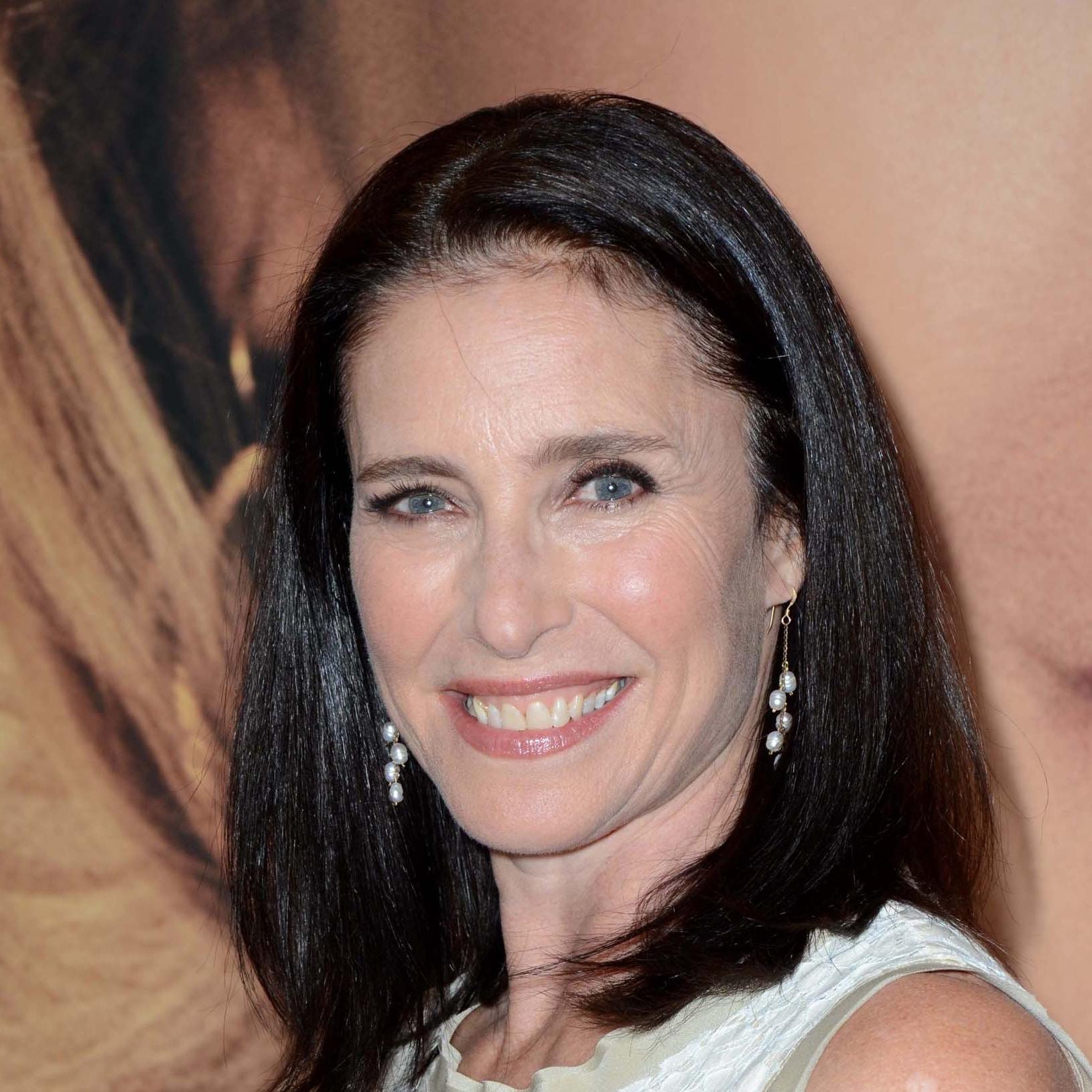 Mimi Rogers Movies and TV Shows - Plex