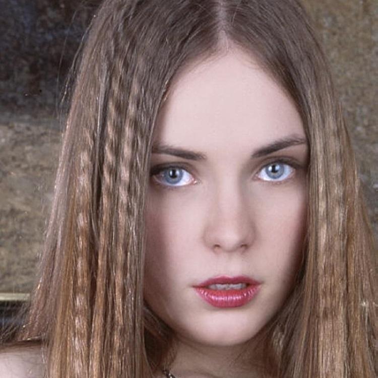 Erin Brown Movies and TV Shows - Plex