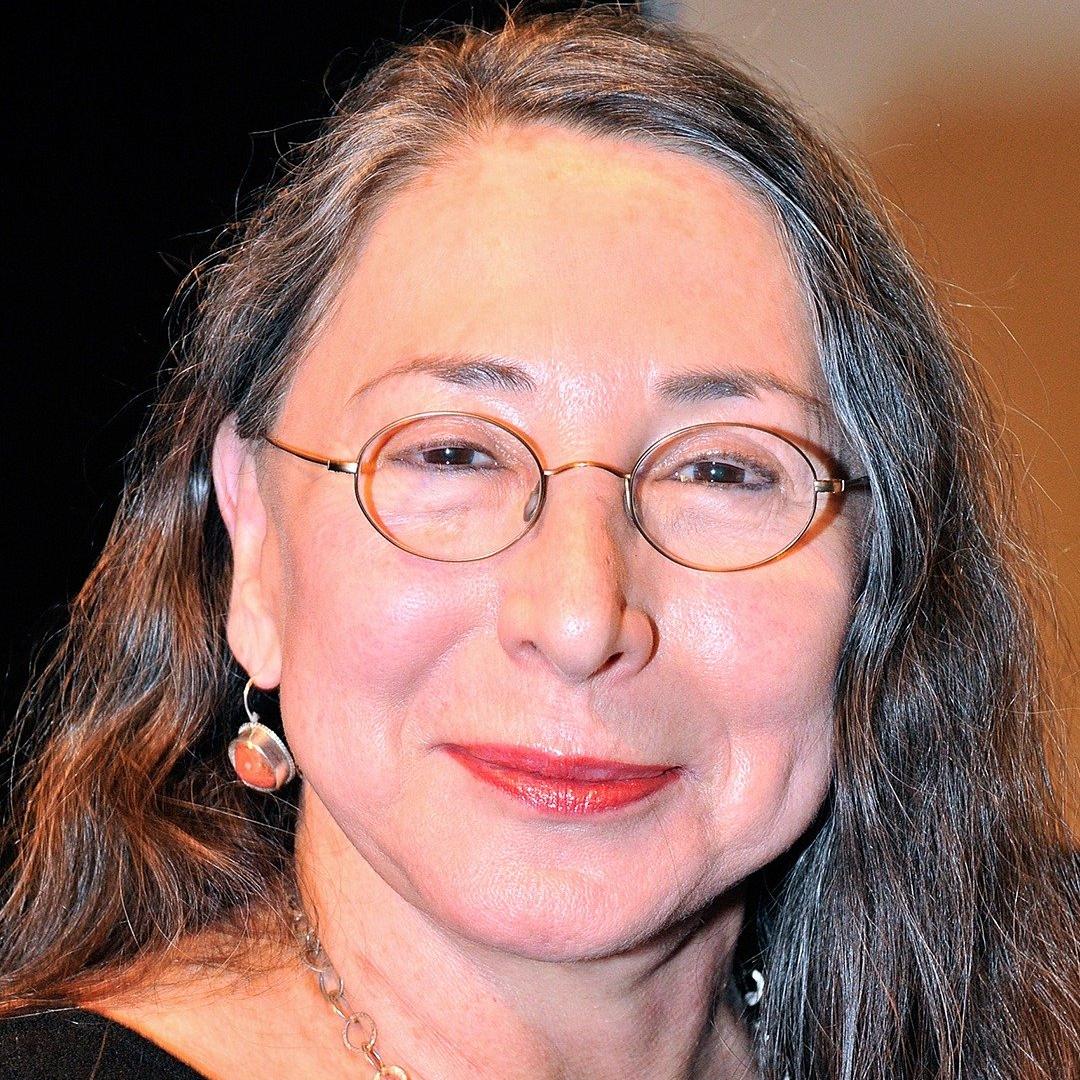 Marilyn Lightstone