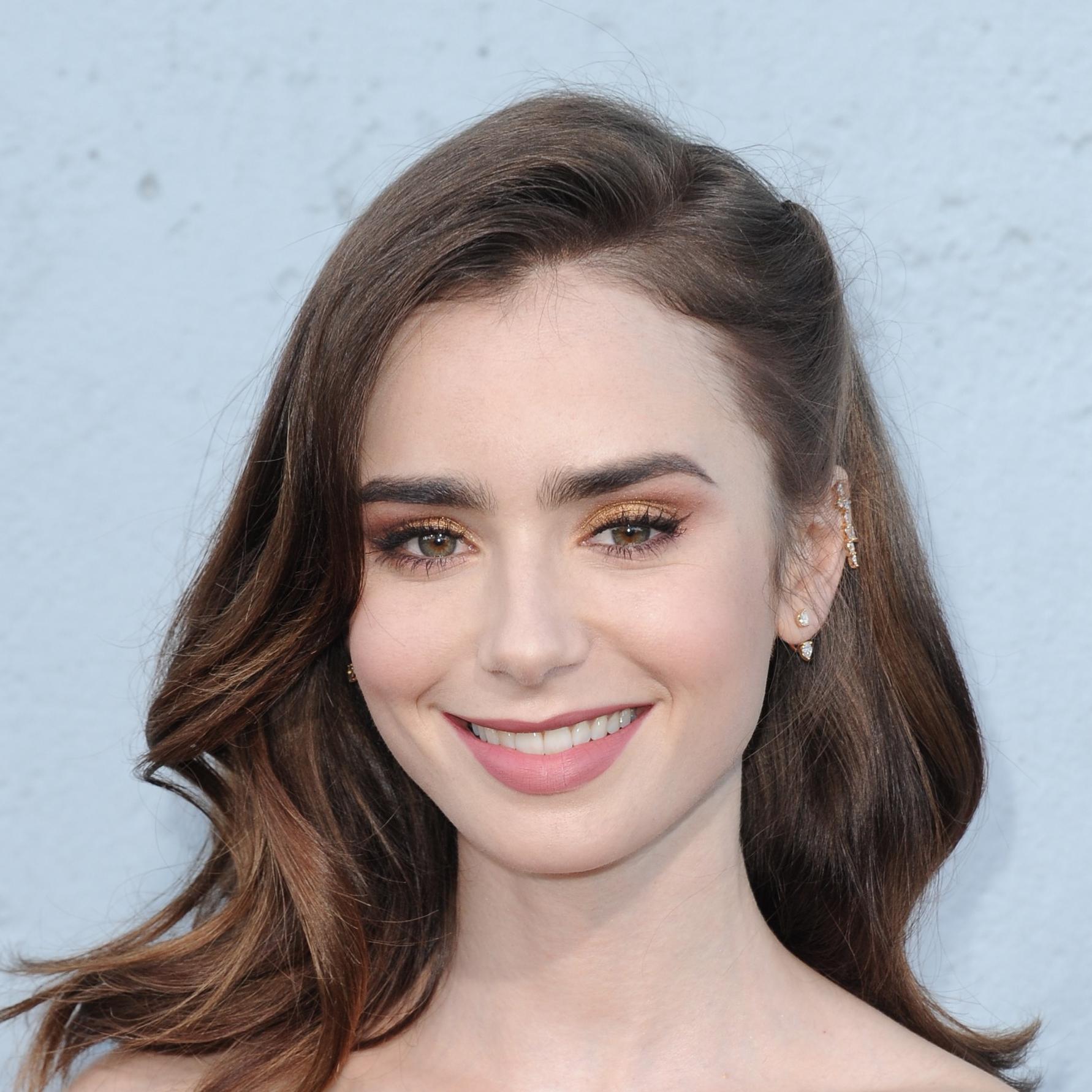 Lily Collins