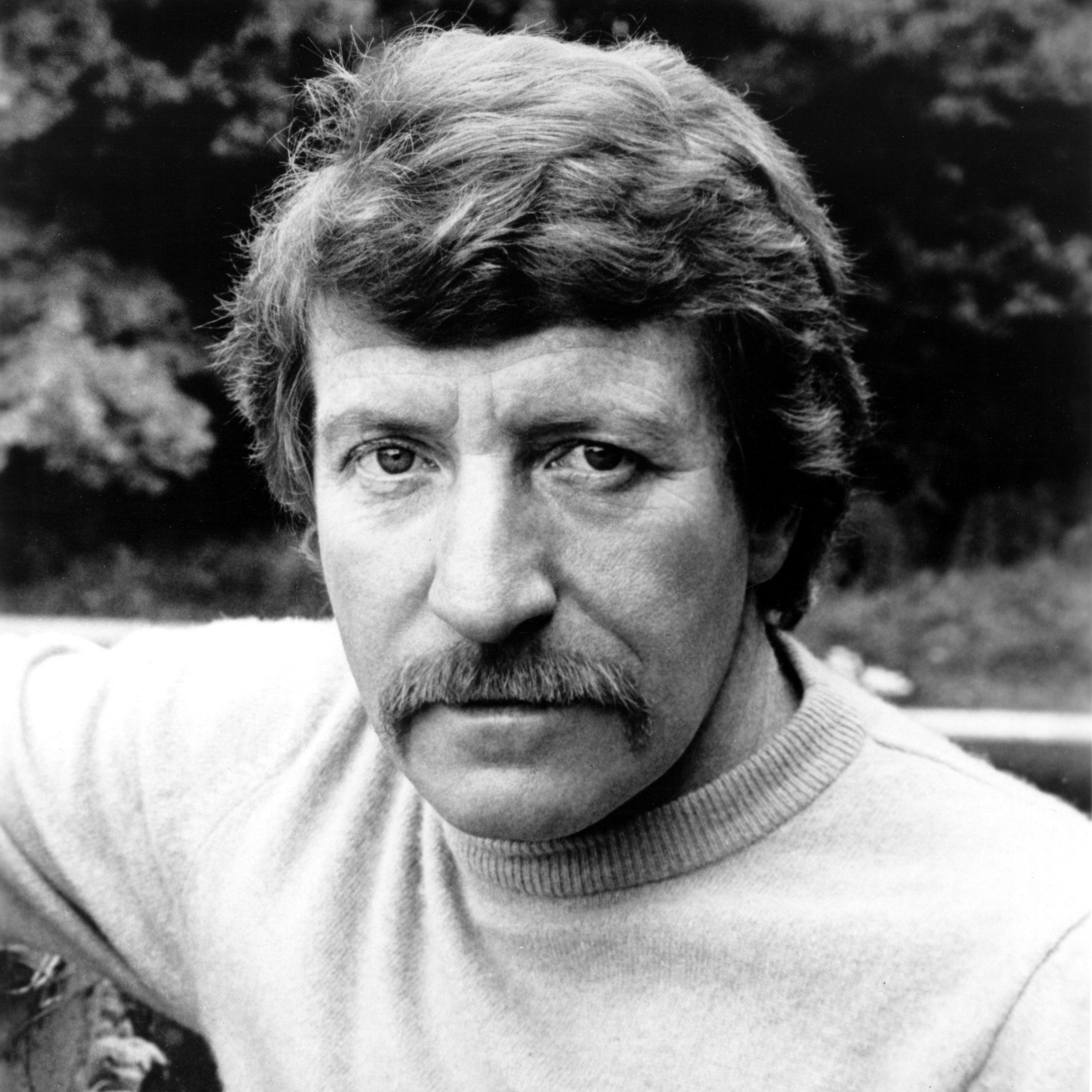 Clive Revill