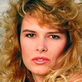 Lynn Lemay's Instagram, Twitter & Facebook on IDCrawl